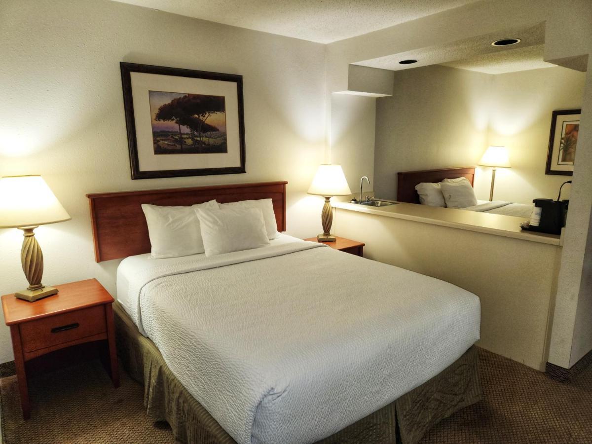 Hotel La Quinta By Wyndham Appleton College Avenue Exterior foto