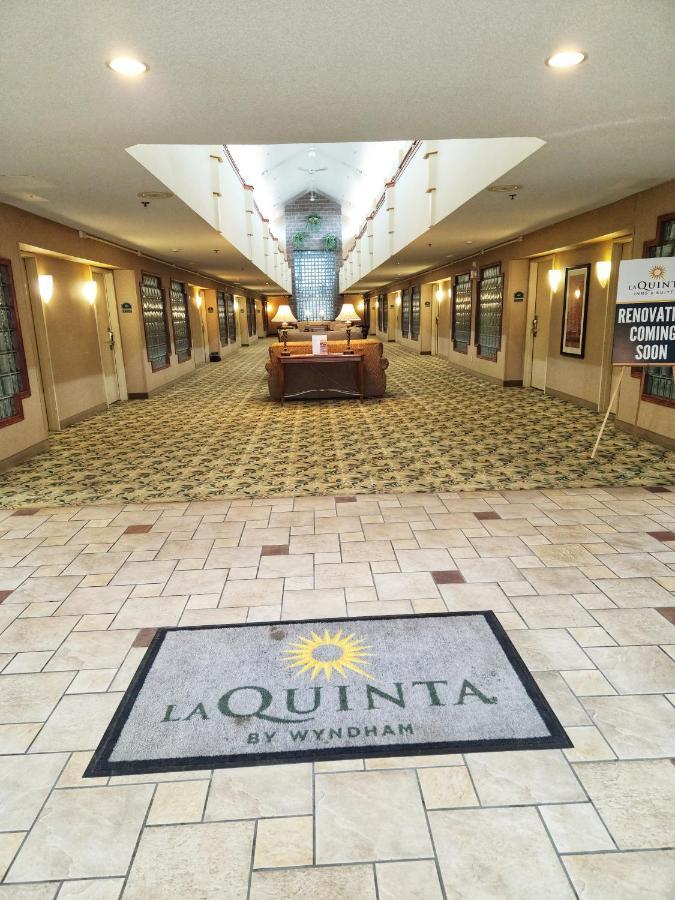 Hotel La Quinta By Wyndham Appleton College Avenue Exterior foto