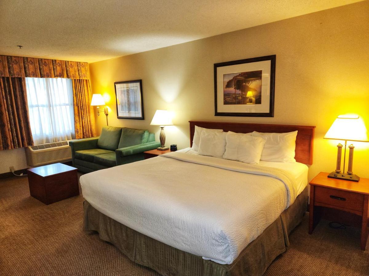 Hotel La Quinta By Wyndham Appleton College Avenue Exterior foto